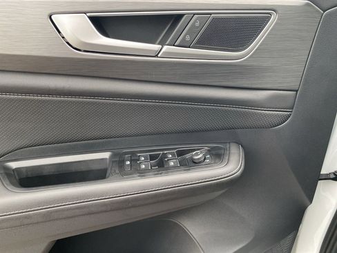 New 2026 Volkswagen Atlas Cross Sport SE image 17