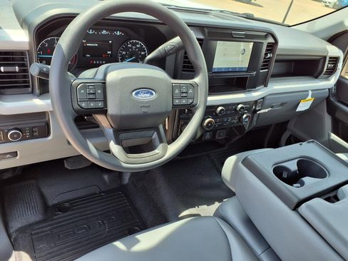 Used 2026 Ford F350 XL w/ XL Chrome Package AWD/4WD image 4