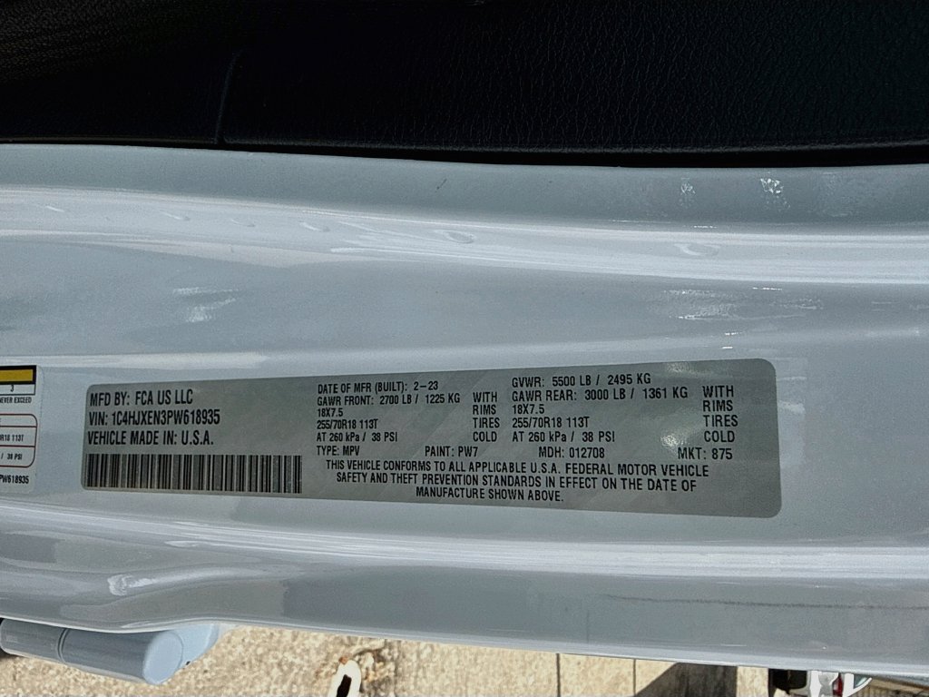 Certified 2023 Jeep Wrangler Unlimited Sahara AWD/4WD image 36
