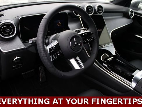 New 2025 Mercedes-Benz GLC 350e GLC 350e image 13