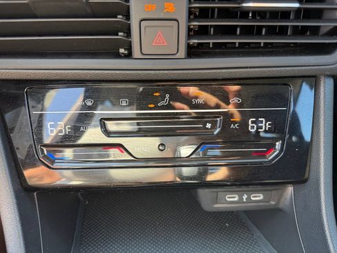 Used 2025 Volkswagen Jetta S FWD image 27