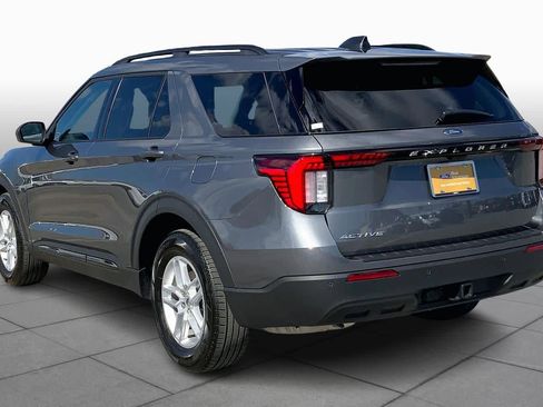 Used 2026 Ford Explorer Active image 12