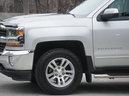 Used 2018 Chevrolet Silverado 1500 LT w/ All Star Edition AWD/4WD image 16