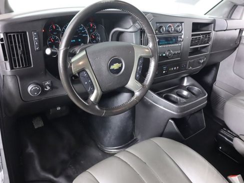 Used 2019 Chevrolet Express 2500 w/ Driver Convenience Package RWD image 9