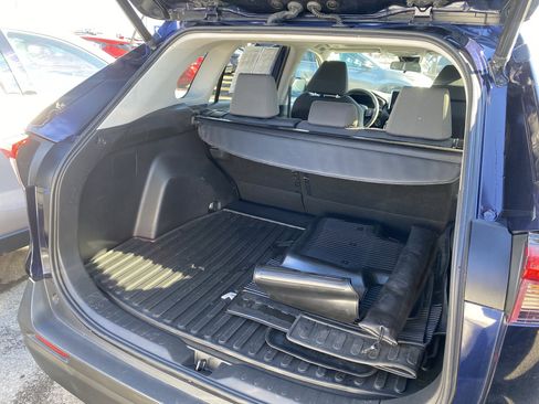 Used 2023 Toyota RAV4 XLE w/ Convenience Package image 24