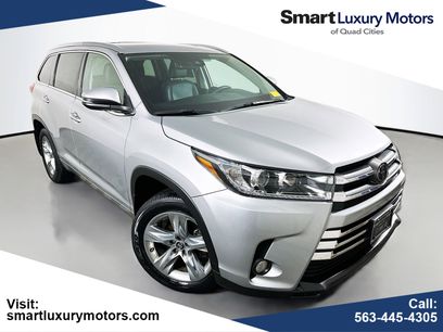 Used 2017 Toyota Highlander AWD V6