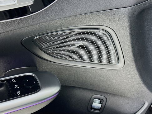 Certified 2023 Mercedes-Benz C 300 Sedan image 20