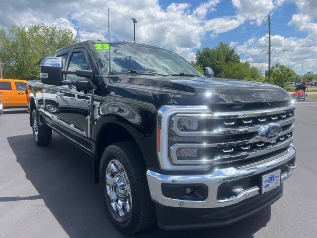 Used 2023 Ford F250 Lariat w/ Lariat Ultimate Package AWD/4WD image 1