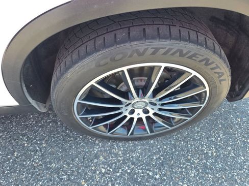 Used 2016 Mercedes-Benz GLC 300 4MATIC image 7