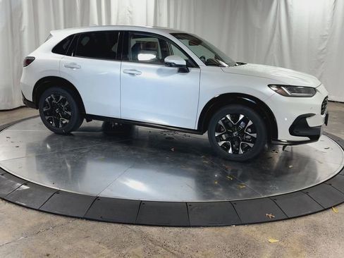 New 2026 Honda HR-V EX-L image 2