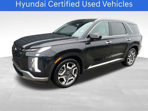 Used 2023 Hyundai Palisade Limited w/ Winter Package AWD/4WD image 1