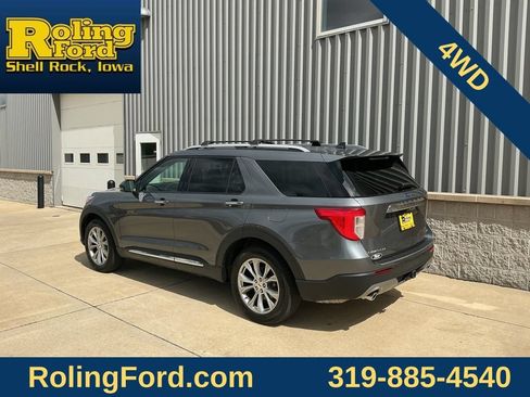 Used 2024 Ford Explorer Limited w/ Limited Technology Package AWD/4WD image 3