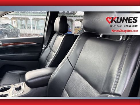 Used 2011 Jeep Grand Cherokee Limited w/ Luxury Group II AWD/4WD image 23