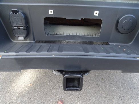 Used 2017 Chevrolet Silverado 1500 W/T image 9