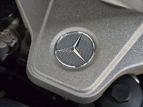 Used 2013 Mercedes-Benz C 63 AMG Coupe image 28