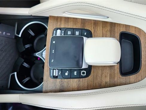 Used 2025 Mercedes-Benz GLE 350 4MATIC w/ AMG Line Exterior image 51