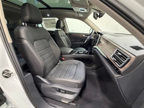New 2026 Volkswagen Atlas SEL AWD/4WD image 33