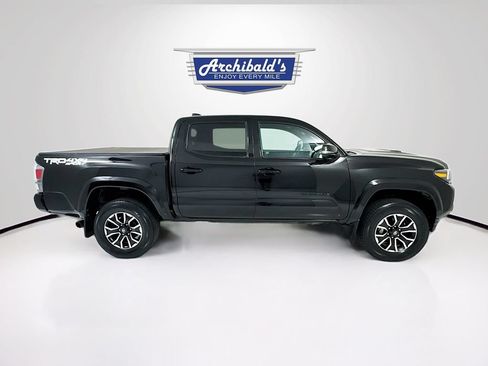 Used 2023 Toyota Tacoma TRD Sport w/ Black Out Package (TMS) AWD/4WD image 9
