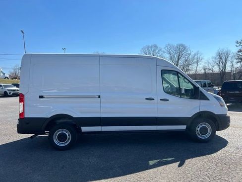 New 2024 Ford Transit 250 148 Medium Roof w/ Load Area Protection Package RWD image 7