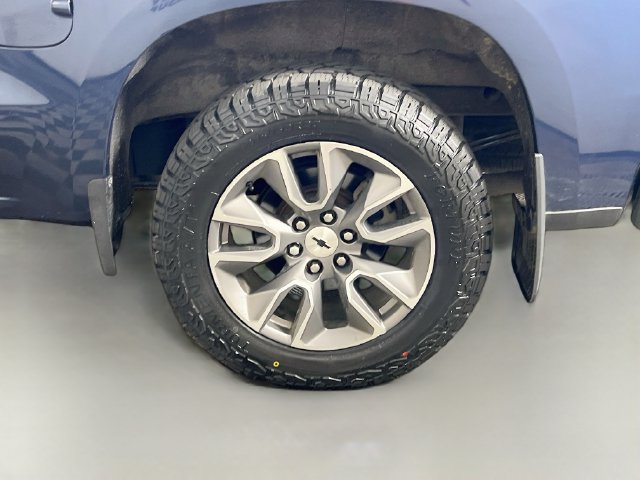 Used 2019 Chevrolet Silverado 1500 RST AWD/4WD image 34