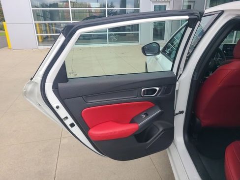 Used 2025 Acura Integra A-Spec image 14