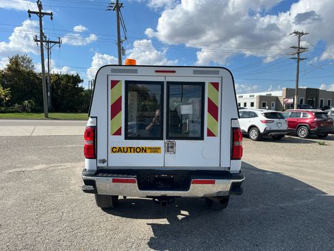 Used 2015 GMC Sierra 2500 4x4 Double Cab w/ Snow Plow Prep Package image 4
