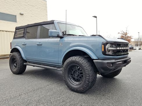 Used 2022 Ford Bronco Outer Banks image 7
