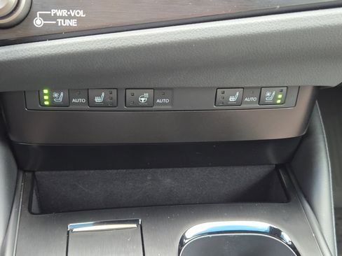 Used 2025 Lexus ES 350 Premium w/ Premium Package image 24