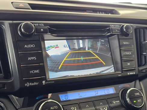Certified 2018 Toyota RAV4 XLE AWD/4WD image 31
