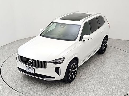 New 2025 Volvo XC90 B6 Core w/ Climate Package AWD/4WD image 13