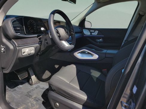 Certified 2026 Mercedes-Benz GLS 450 4MATIC image 20
