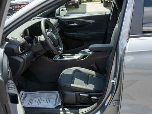 New 2026 Buick Envista Preferred image 18