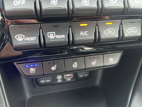 Used 2017 Kia Sportage SX image 36