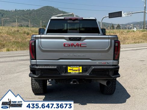 Used 2024 GMC Sierra 2500 AT4X AWD/4WD image 4