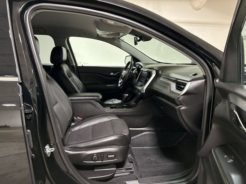 Used 2019 GMC Acadia SLT w/ LPO, Black Accent Package AWD/4WD image 21