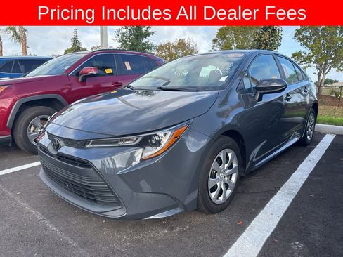 Used 2024 Toyota Corolla LE FWD image 1