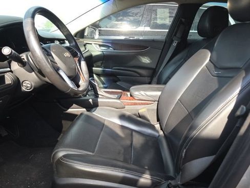 Used 2019 Cadillac XTS Luxury FWD image 3