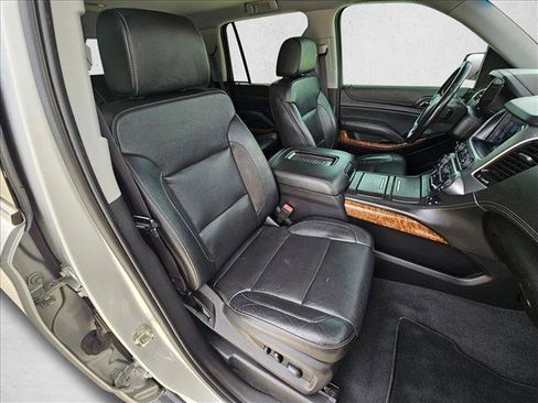 Used 2019 Chevrolet Tahoe Premier RWD image 20