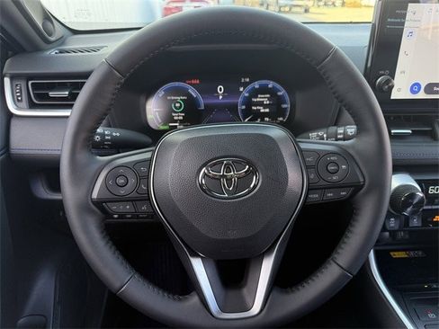 Used 2025 Toyota RAV4 XSE w/ Advanced Technology Package image 14