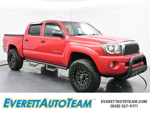 Used 2008 Toyota Tacoma PreRunner RWD image 1