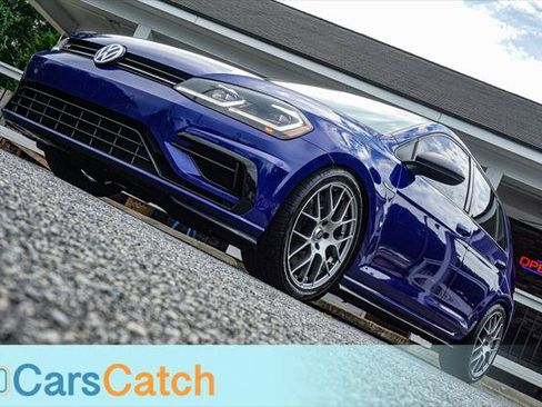 Used 2018 Volkswagen Golf 4-Door AWD/4WD image 4
