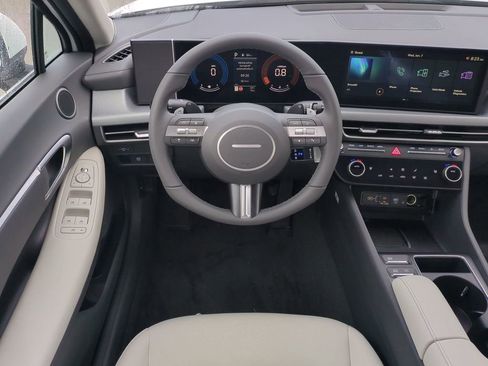 New 2026 Hyundai Sonata SEL FWD image 17