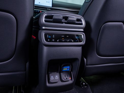 New 2026 Genesis GV80 3.5T Advanced AWD/4WD image 18