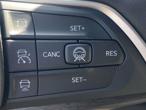 New 2026 Jeep Grand Cherokee L Limited RWD image 29