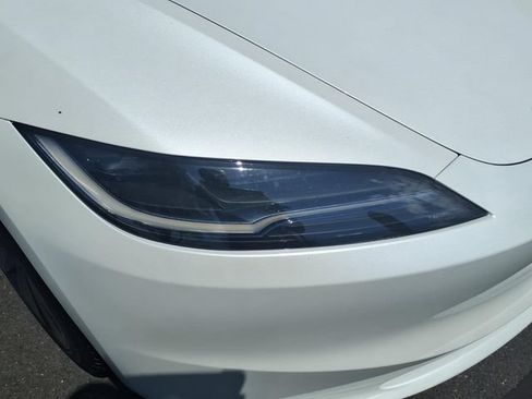 Used 2024 Tesla Model 3 Long Range AWD/4WD image 12