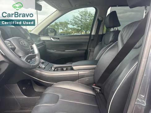 Used 2024 Hyundai Palisade Limited AWD/4WD image 9