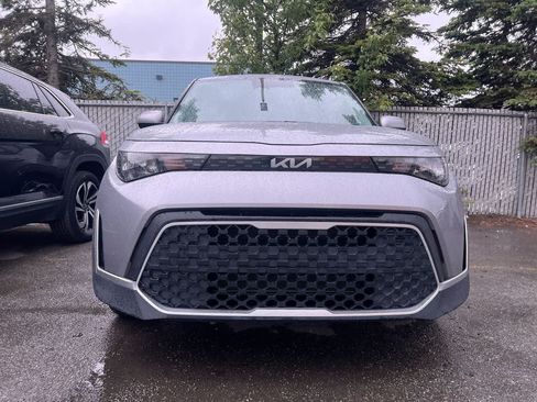 Certified 2025 Kia Soul LX w/ LX Technology Package FWD image 29