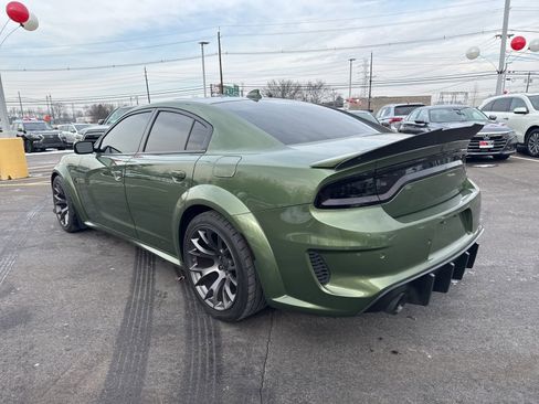 Used 2020 Dodge Charger SRT Hellcat w/ Harman/Kardon Audio Group image 8