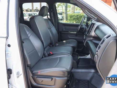 Used 2022 RAM 5500 Tradesman w/ Chrome Appearance Group image 35