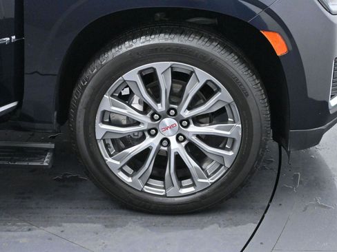 Used 2022 GMC Yukon Denali image 41